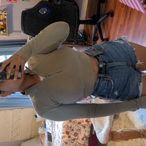 Aritzia Sunday Best 1/2 Zip Longsleeve